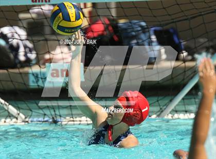 Thumbnail 2 in Carlmont vs St. Ignatius College Preparatory (Amanda MacDonald Tournament) photogallery.