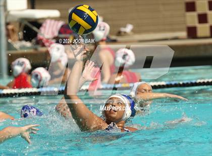 Thumbnail 2 in Carlmont vs St. Ignatius College Preparatory (Amanda MacDonald Tournament) photogallery.