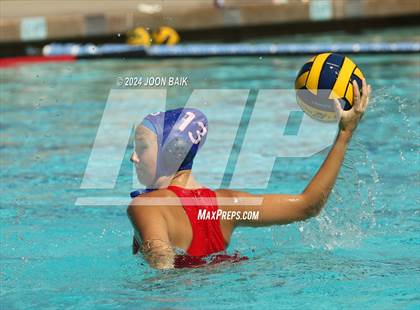 Thumbnail 2 in Carlmont vs St. Ignatius College Preparatory (Amanda MacDonald Tournament) photogallery.