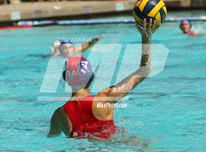 Thumbnail 1 in Carlmont vs St. Ignatius College Preparatory (Amanda MacDonald Tournament) photogallery.