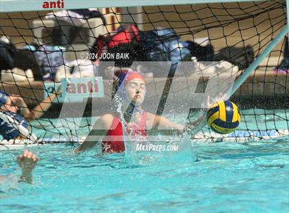 Thumbnail 2 in Carlmont vs St. Ignatius College Preparatory (Amanda MacDonald Tournament) photogallery.