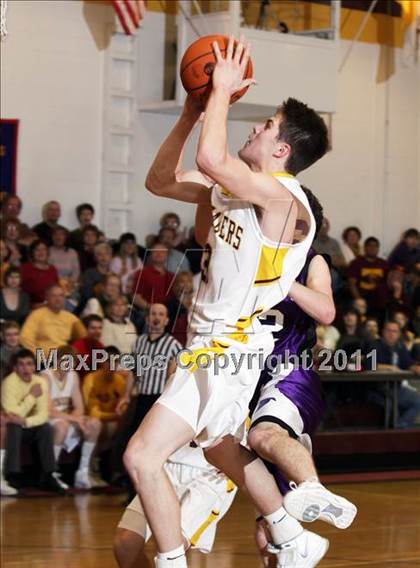Thumbnail 2 in Coudersport @ Elk County Catholic (District IX A Quarterfinal) photogallery.