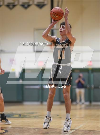 Thumbnail 3 in Commack vs Smithtown West  (NYSPHSAA Section XI Class AA Semifinal Championship)  photogallery.