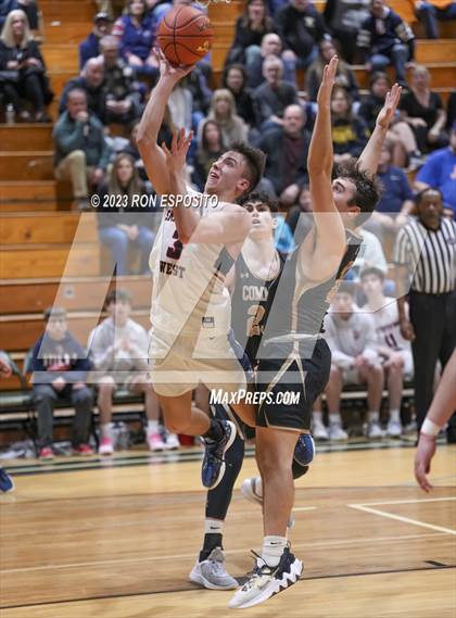 Thumbnail 1 in Commack vs Smithtown West  (NYSPHSAA Section XI Class AA Semifinal Championship)  photogallery.