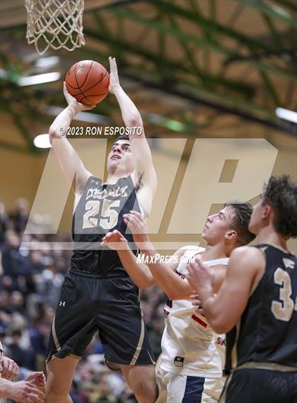 Thumbnail 2 in Commack vs Smithtown West  (NYSPHSAA Section XI Class AA Semifinal Championship)  photogallery.
