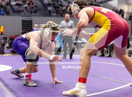 Thumbnail 3 in Brownsburg vs. Evansville Mater Dei (IHSWCA 4A Semifinal) photogallery.