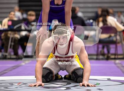 Thumbnail 3 in Brownsburg vs. Evansville Mater Dei (IHSWCA 4A Semifinal) photogallery.