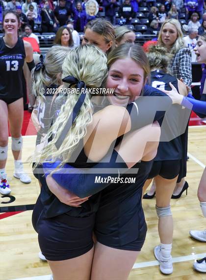 Thumbnail 2 in Gunter vs. Bushland (UIL 3A Final) photogallery.