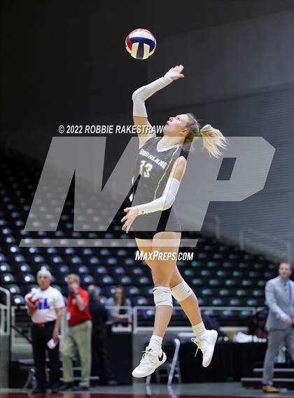 Thumbnail 3 in Gunter vs. Bushland (UIL 3A Final) photogallery.