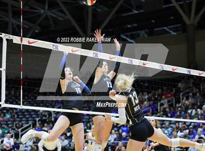 Thumbnail 3 in Gunter vs. Bushland (UIL 3A Final) photogallery.