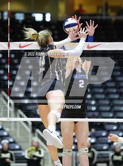 Thumbnail 3 in Gunter vs. Bushland (UIL 3A Final) photogallery.