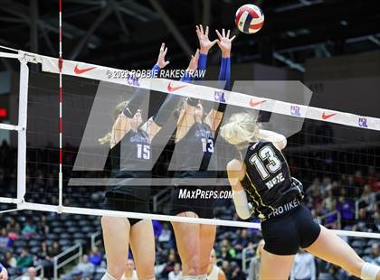 Thumbnail 2 in Gunter vs. Bushland (UIL 3A Final) photogallery.
