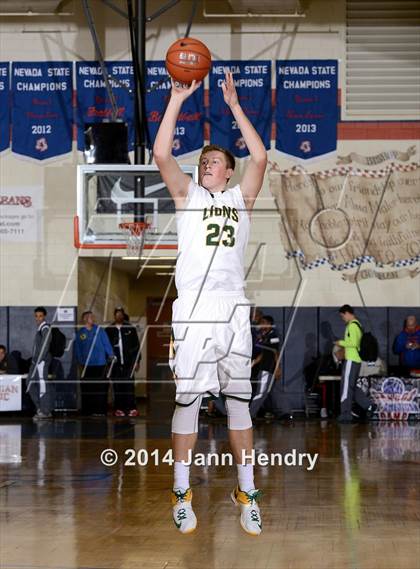 Thumbnail 2 in Lone Peak vs West Linn (Tarkanian Classic) photogallery.