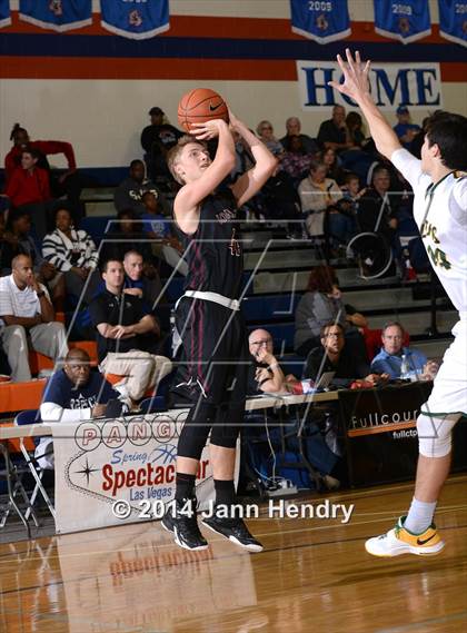 Thumbnail 2 in Lone Peak vs West Linn (Tarkanian Classic) photogallery.