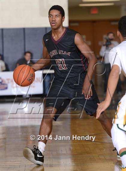 Thumbnail 2 in Lone Peak vs West Linn (Tarkanian Classic) photogallery.
