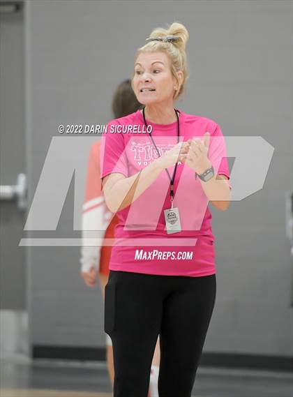 Thumbnail 2 in Imperial vs. Vista (Nike TOC Southwest) photogallery.