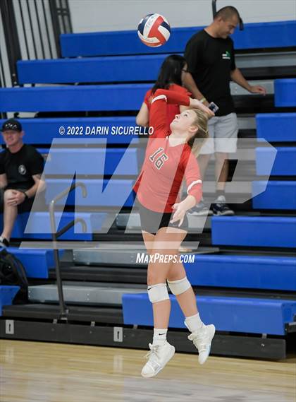 Thumbnail 2 in Imperial vs. Vista (Nike TOC Southwest) photogallery.