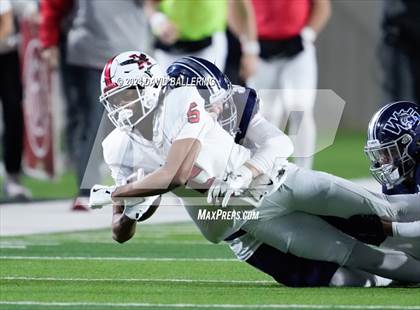 Thumbnail 2 in Argyle vs Walnut Grove (UIL Football 5A Division II Regional Semifinal) photogallery.