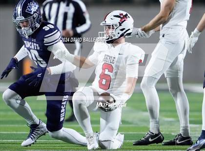Thumbnail 2 in Argyle vs Walnut Grove (UIL Football 5A Division II Regional Semifinal) photogallery.