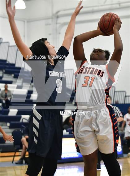 Thumbnail 3 in Roosevelt vs. Chino Hills photogallery.