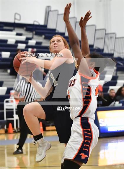Thumbnail 3 in Roosevelt vs. Chino Hills photogallery.