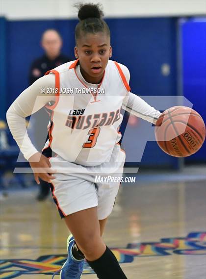Thumbnail 2 in Roosevelt vs. Chino Hills photogallery.
