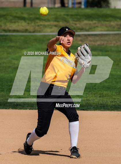 Thumbnail 3 in Calvary Chapel vs. Foothill (Laguna Hills Classic) photogallery.