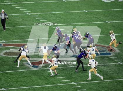 Thumbnail 2 in Foxborough vs Shawsheen Valley Tech (MIAA Division 5 Final) photogallery.