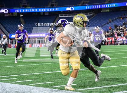 Thumbnail 3 in Foxborough vs Shawsheen Valley Tech (MIAA Division 5 Final) photogallery.