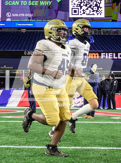 Thumbnail 1 in Foxborough vs Shawsheen Valley Tech (MIAA Division 5 Final) photogallery.