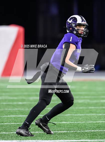 Thumbnail 2 in Foxborough vs Shawsheen Valley Tech (MIAA Division 5 Final) photogallery.