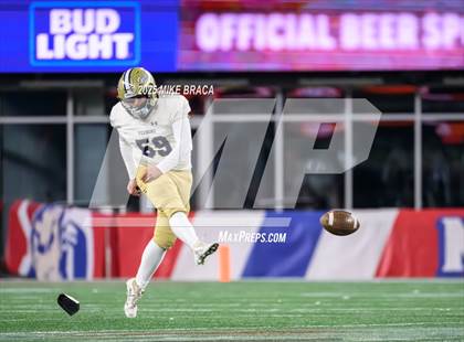 Thumbnail 2 in Foxborough vs Shawsheen Valley Tech (MIAA Division 5 Final) photogallery.