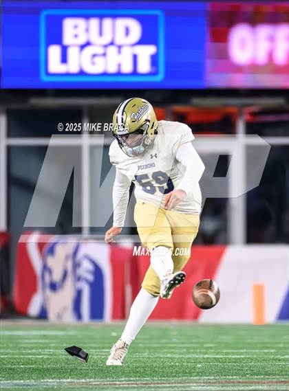 Thumbnail 1 in Foxborough vs Shawsheen Valley Tech (MIAA Division 5 Final) photogallery.