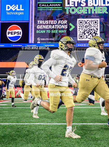 Thumbnail 3 in Foxborough vs Shawsheen Valley Tech (MIAA Division 5 Final) photogallery.