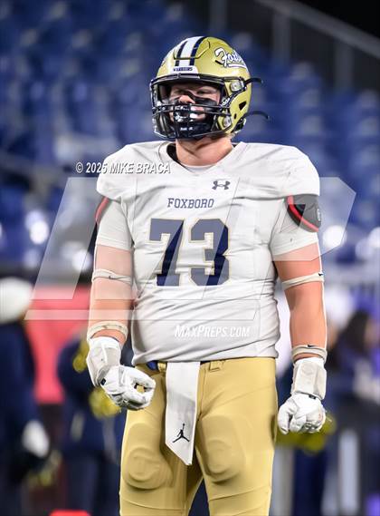 Thumbnail 2 in Foxborough vs Shawsheen Valley Tech (MIAA Division 5 Final) photogallery.