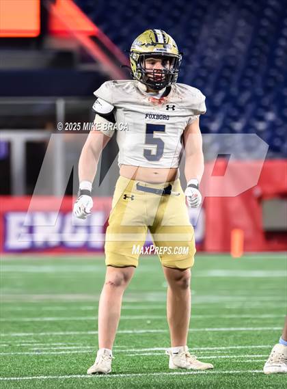 Thumbnail 2 in Foxborough vs Shawsheen Valley Tech (MIAA Division 5 Final) photogallery.