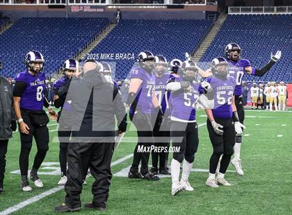 Thumbnail 3 in Foxborough vs Shawsheen Valley Tech (MIAA Division 5 Final) photogallery.