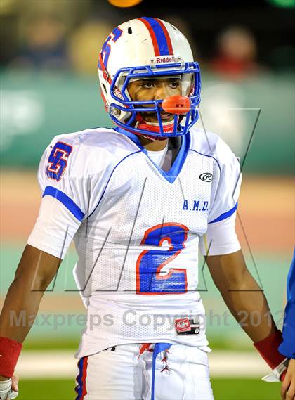 Thumbnail 3 in St. Ignatius vs. Granite Bay (CIF NorCal Regional D1 Final) photogallery.