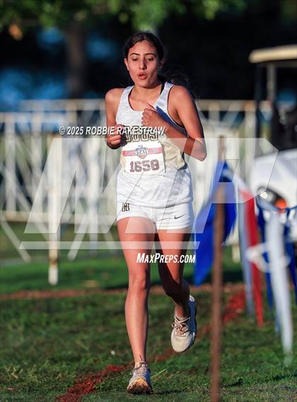 Thumbnail 2 in UIL 3A Girls Cross Country State Final photogallery.