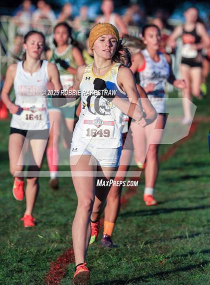 Thumbnail 2 in UIL 3A Girls Cross Country State Final photogallery.