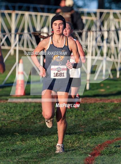 Thumbnail 3 in UIL 3A Girls Cross Country State Final photogallery.