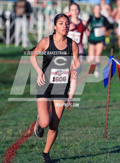 Thumbnail 1 in UIL 3A Girls Cross Country State Final photogallery.