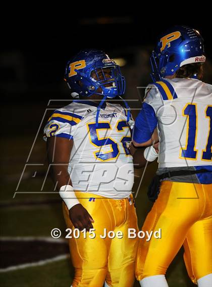 Thumbnail 3 in Piedmont vs. Madison Academy (AHSAA 3A Quarterfinal) photogallery.