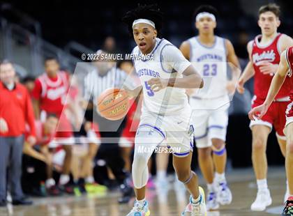 Thumbnail 1 in Millard North vs. Omaha Westside photogallery.