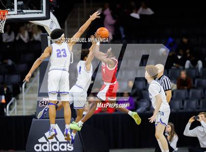 Thumbnail 3 in Millard North vs. Omaha Westside photogallery.