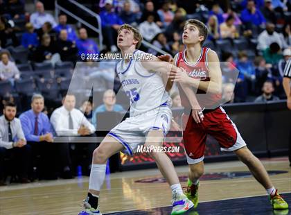 Thumbnail 2 in Millard North vs. Omaha Westside photogallery.