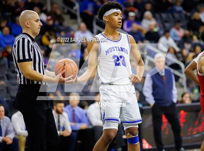 Thumbnail 2 in Millard North vs. Omaha Westside photogallery.