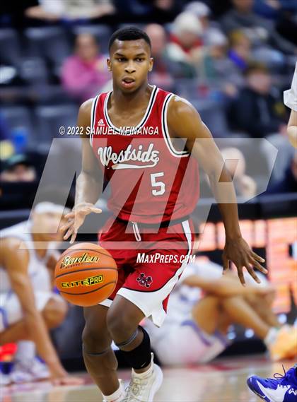 Thumbnail 3 in Millard North vs. Omaha Westside photogallery.