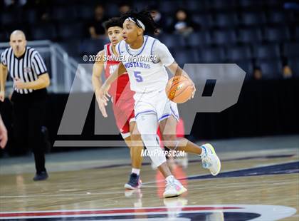 Thumbnail 2 in Millard North vs. Omaha Westside photogallery.