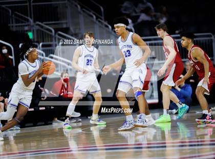 Thumbnail 1 in Millard North vs. Omaha Westside photogallery.